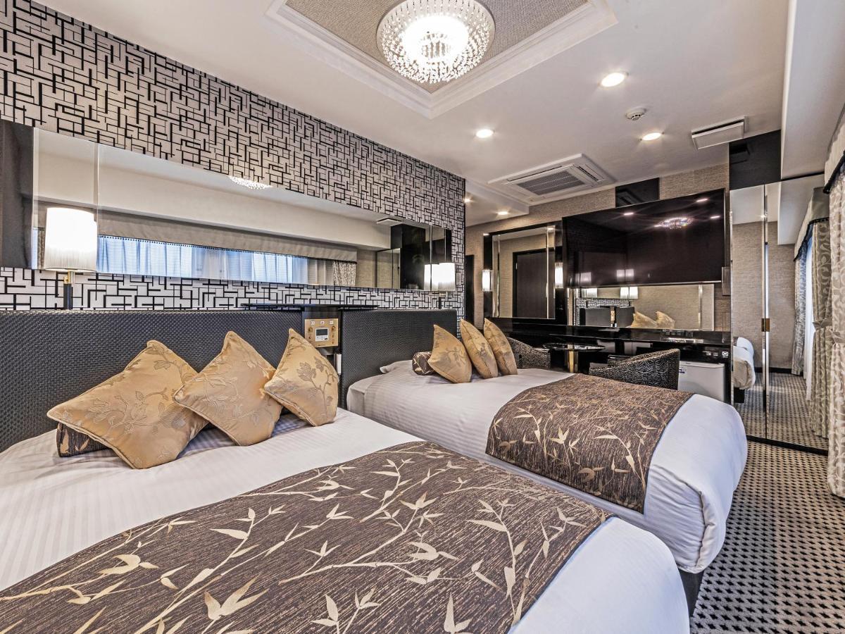 Apa Hotel Shin Osaka Esaka Ekimae Суита Екстериор снимка