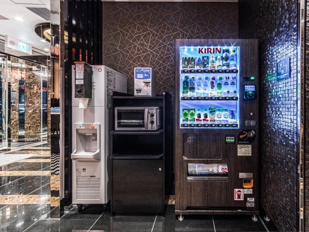 Apa Hotel Shin Osaka Esaka Ekimae Суита Екстериор снимка